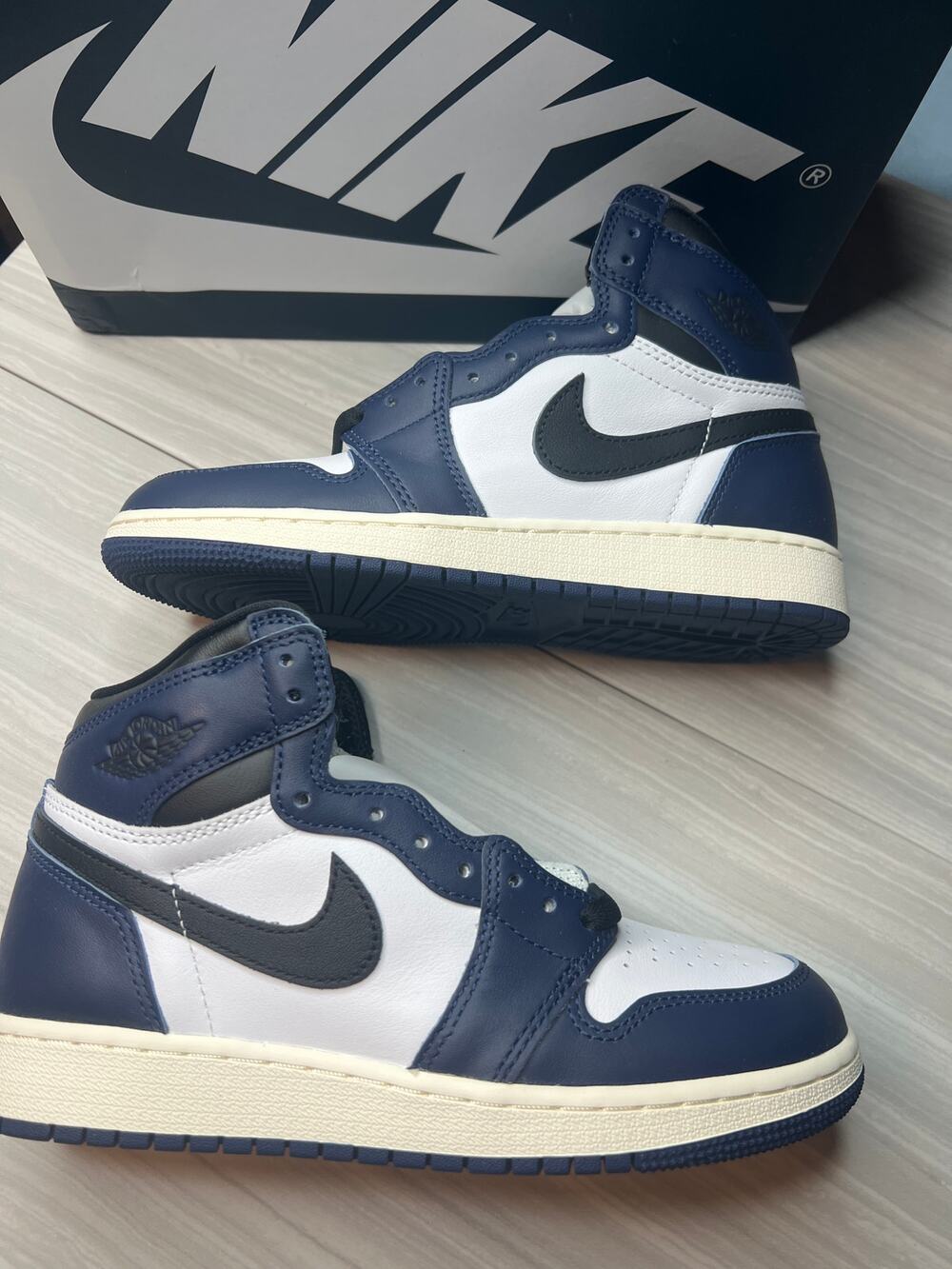Brand new Jordan retro 1 size 5.5 youth in the box. Midnight Navy.
